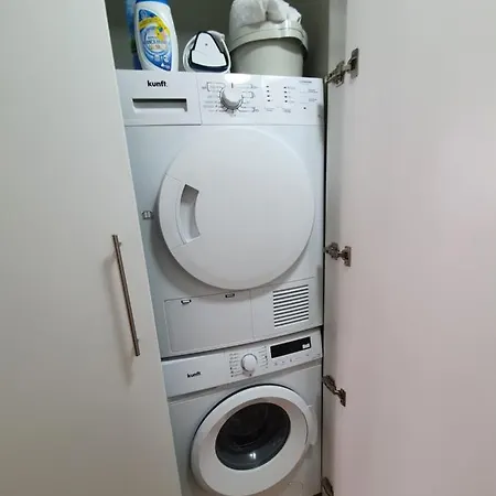 Center - Parking + Wifi Apartment *